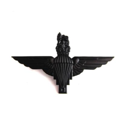 Subdued Parachute Regiment Cap Badge (King's Crown)